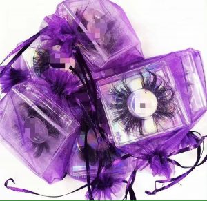 Custom Lash Boxes