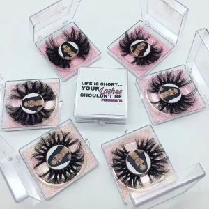 Custom Lash Boxes