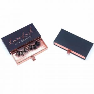 Wholesale eyelash vendors