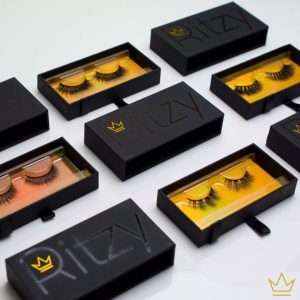 Wholesale eyelash vendors